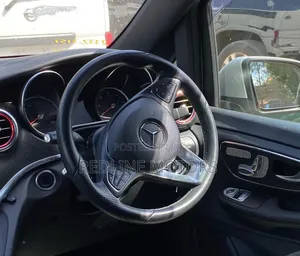 Mercedes-Benz Vaneo 2017 Silver