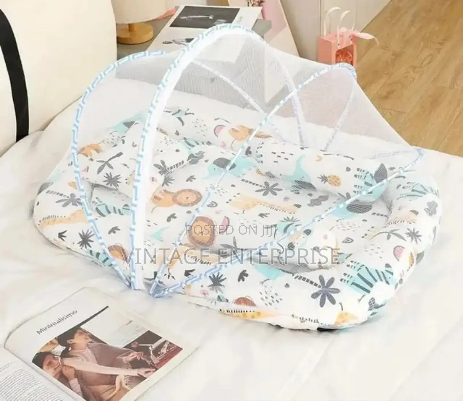 Net With Pillows