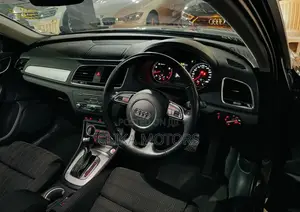 Audi Q3 2017 Silver