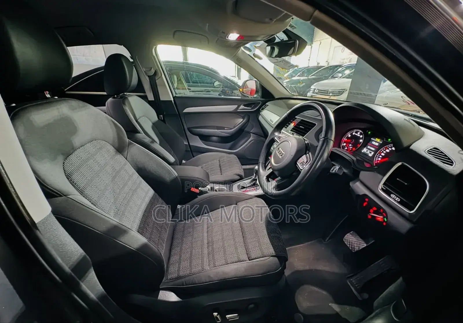 Audi Q3 2017 Silver