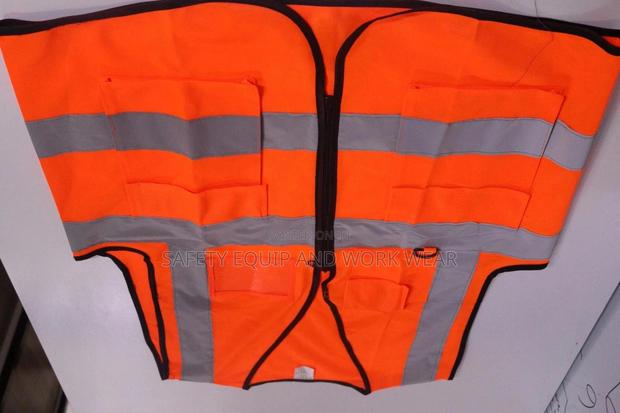 Executive 4 Stripped Reflective Vest - main view
