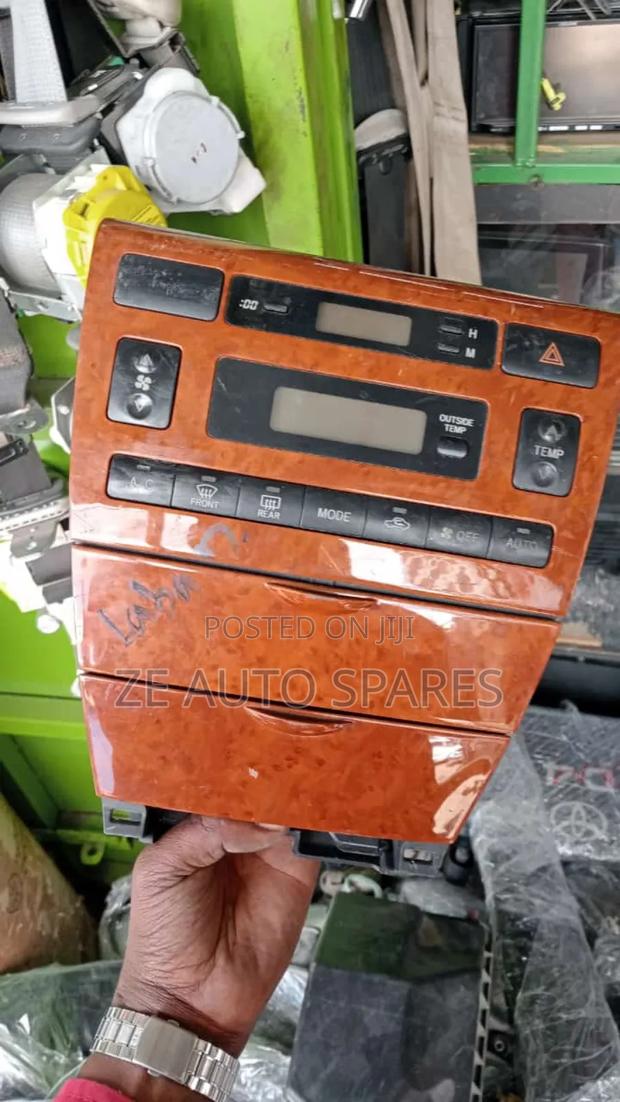 Fielder/Nze 2005 Ac Control