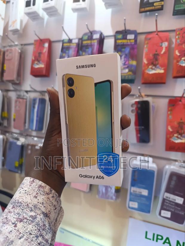 New Samsung Galaxy A06 64 GB Black - thumbnail 2