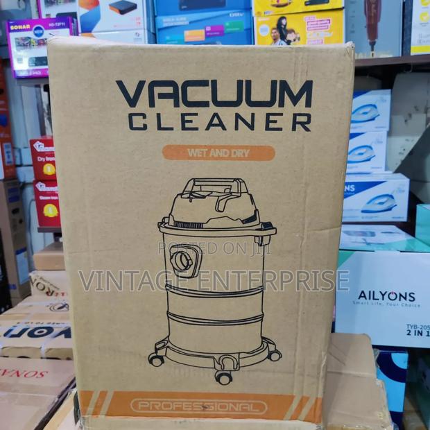 *20litres Wet and Dry Vacuum Cleaner*