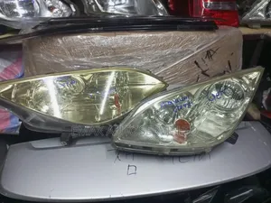 Headlight Mitsubishi Colt 2006/2008
