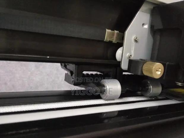 Big Savings on 5 Feet Contour Cutting Plotter – Order Today! - thumbnail 3