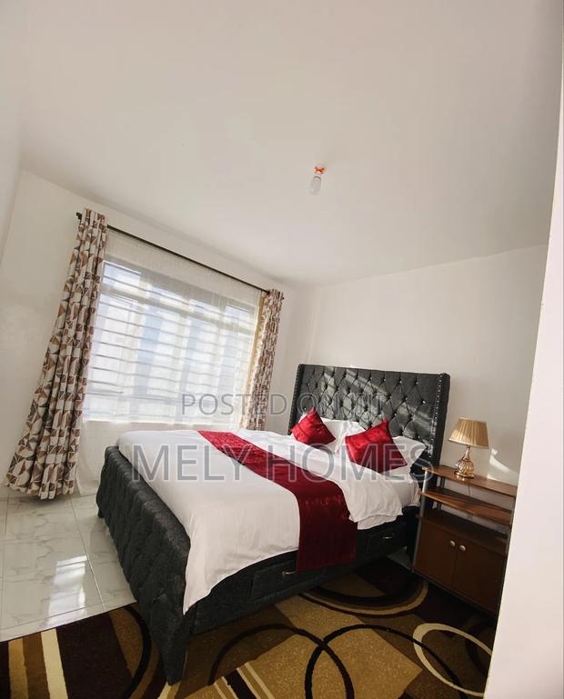 2br Eastern Bypass Membly Airbnb - thumbnail 8