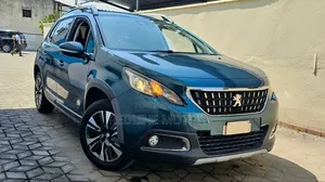 Peugeot 2008 1.2 PureTech (110 Hp) 2018 Blue