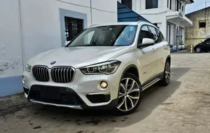 BMW X1 xDrive28i AWD 2017 White