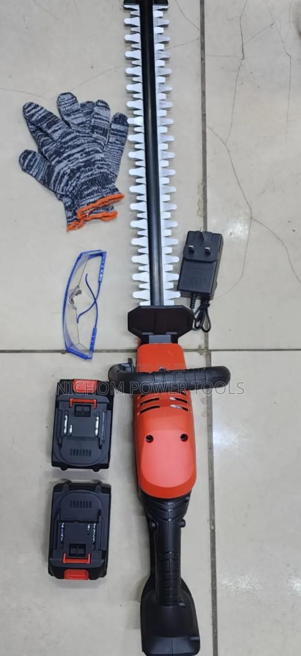 Quality Cordless Hedge Trimmer