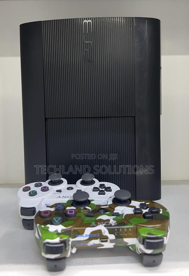 Sony Ps3 + ,Camouflage Pad , 15 Games - thumbnail 5