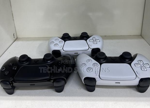 X Uk Ps 5 Clean Pads