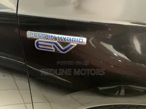 Mitsubishi Outlander 2.4 PHEV AWD 2017 Black