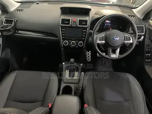 Subaru Forester 2.0XT Premium AWD 2017 Matt Black