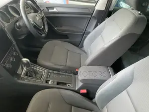 Volkswagen Golf TSI S 4-Door FWD 2017 Gray