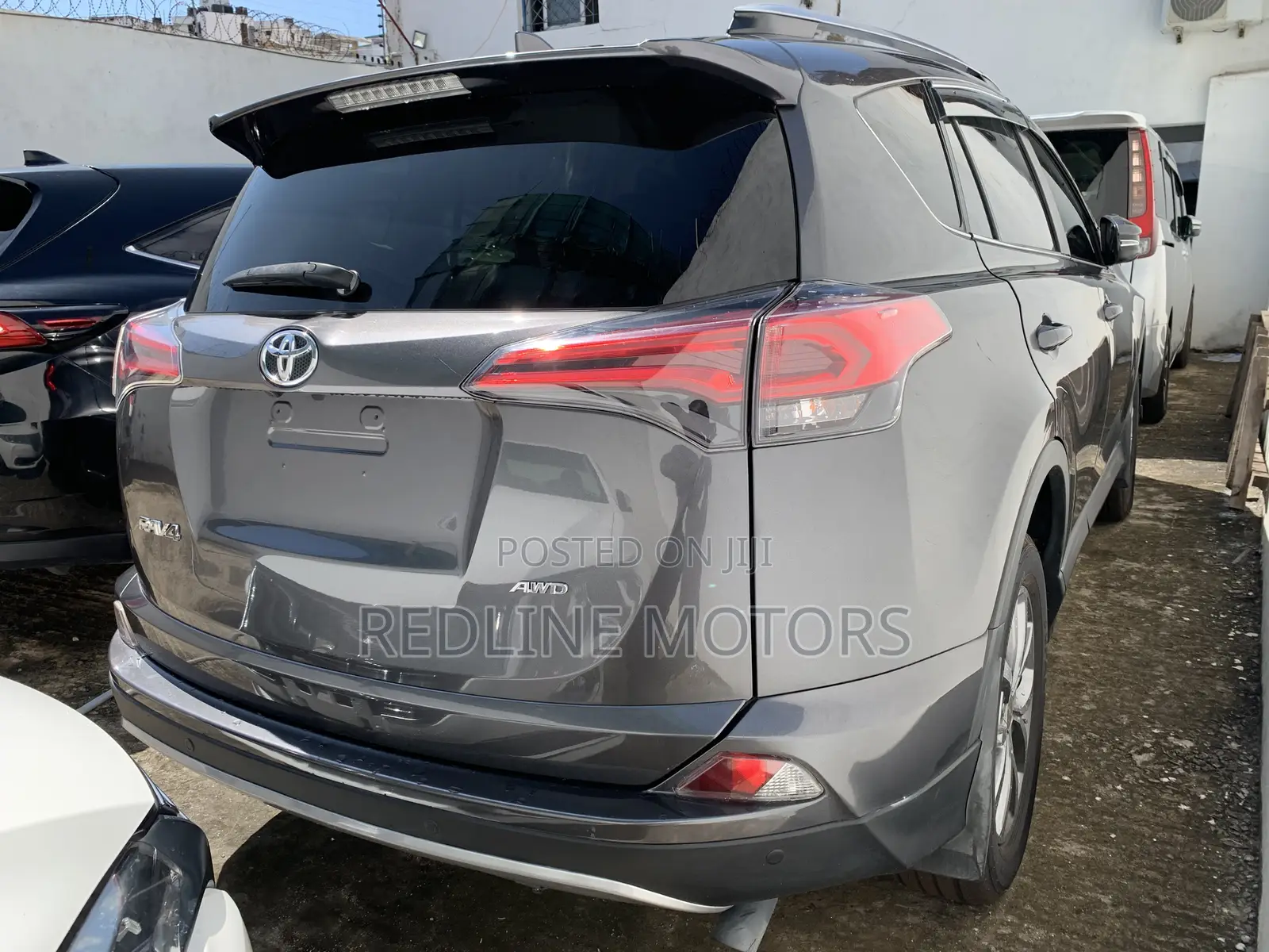 Toyota RAV4 2018 Gray