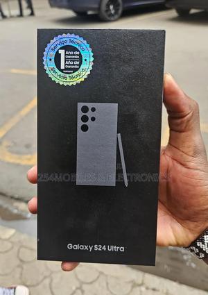 New Samsung Galaxy S24 Ultra 256 GB Black - main view