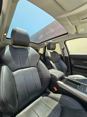 Land Rover Range Rover Evoque HSE Dynamic 4x4 5-Door 2017 Off white