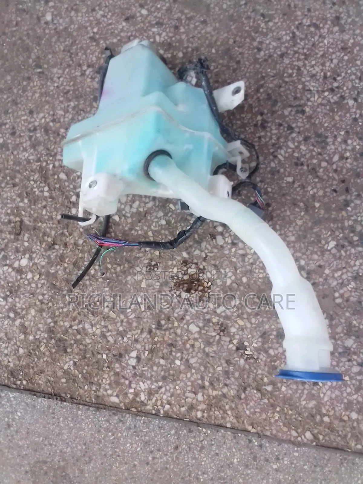 Mazda Demio Washer Bottle