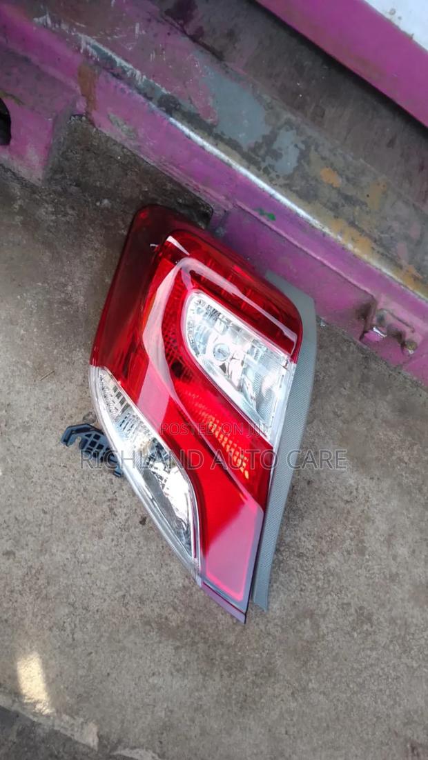 Vitz 2015 TAILLIGHTS - thumbnail 5