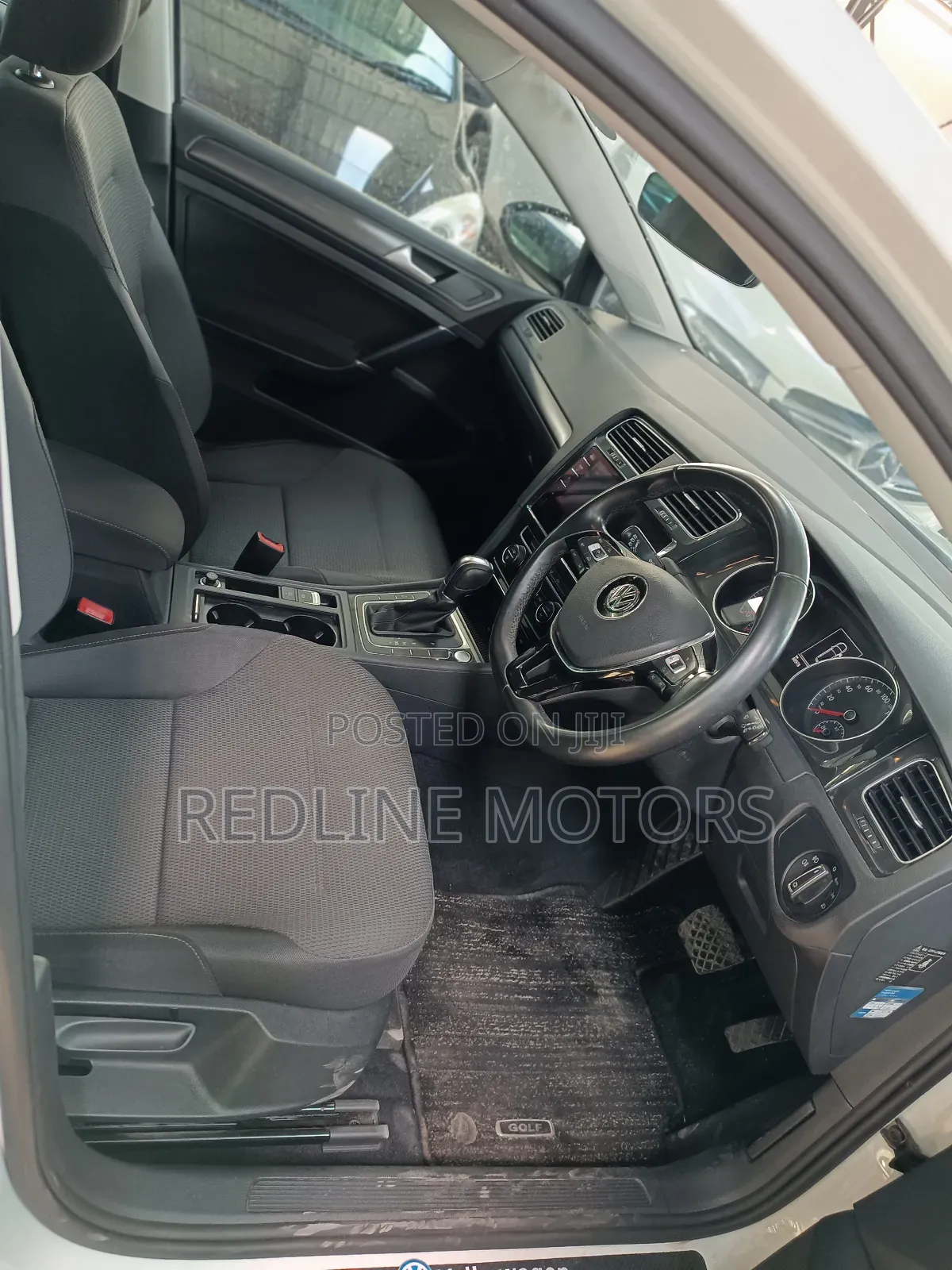 Volkswagen Golf 2017 Pearl