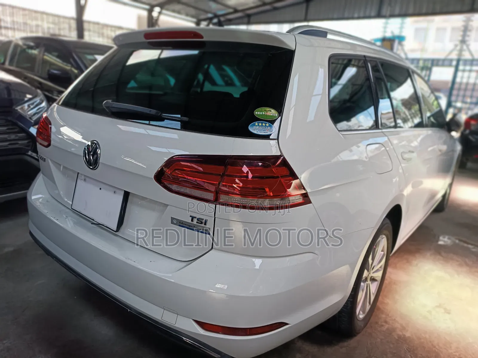 Volkswagen Golf 2017 Pearl