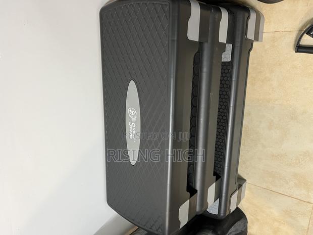 1-2 Height Aerobic Steppers - main view