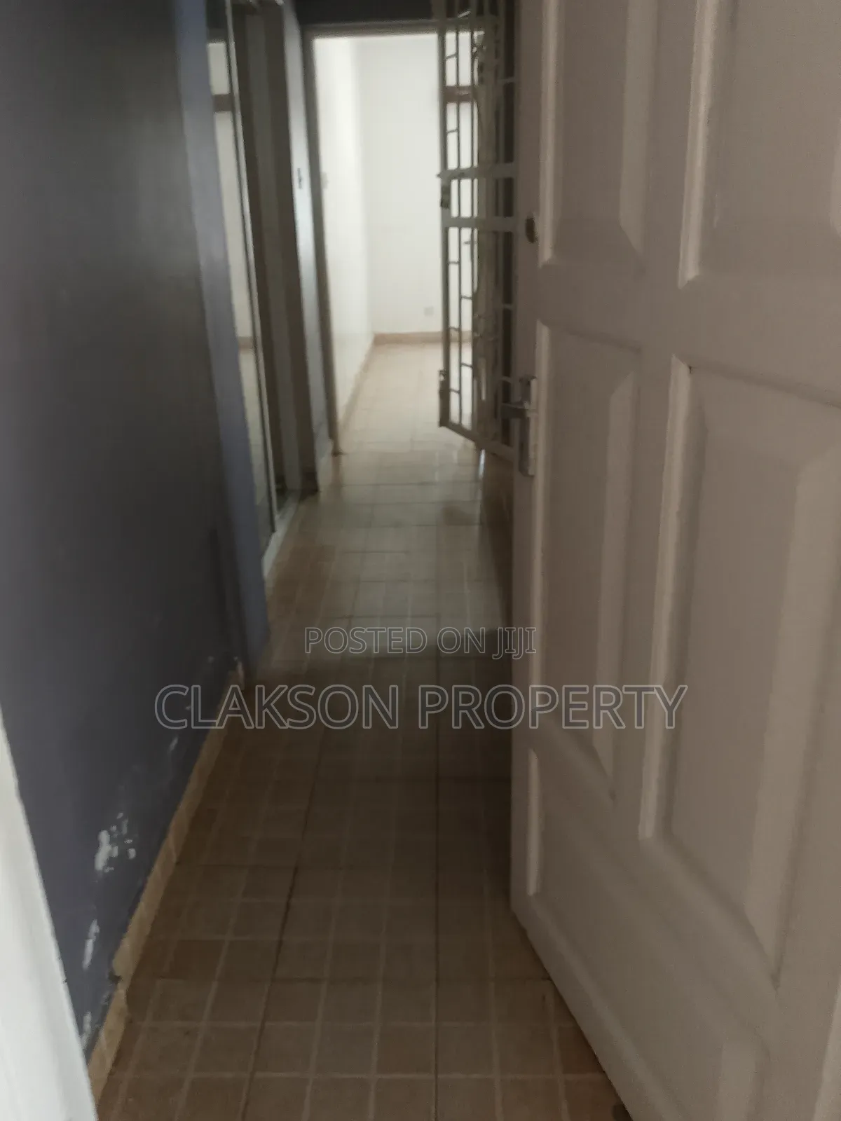 7bedroom Commercial to Let in Kilimani