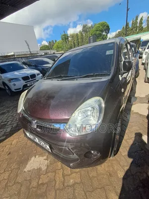 Toyota Passo 1.0 AWD 2015 Purple