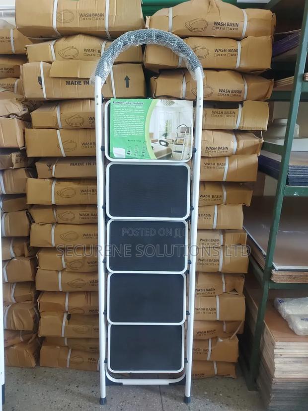 Heavy Steel Folding 5 Step Ladder - main view