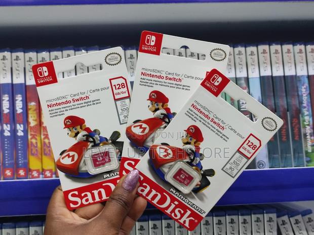 Nintendo Switch 128 GB SD Card - main view