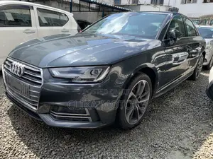 Audi A4 2017 Gray