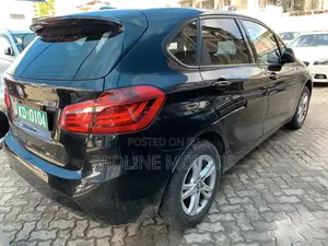 BMW 218i 2017 Black