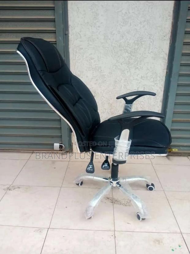 Leather Black Seat - main view
