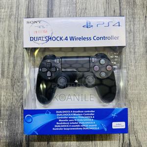 Playstation Ps4 Dualshock4 Controller Black (Original) - thumbnail 2