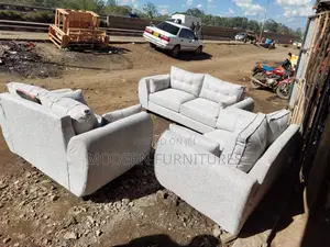Clean 3+2+1 Sofa Available/ 6 Seater Sofa