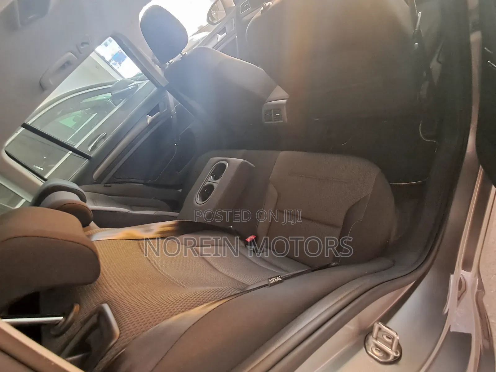Volkswagen Golf TSI S 4-Door FWD 2017 Silver