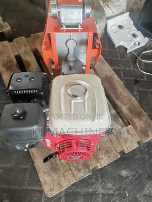 One Tonne Concrete Crane/Hoist/Lift