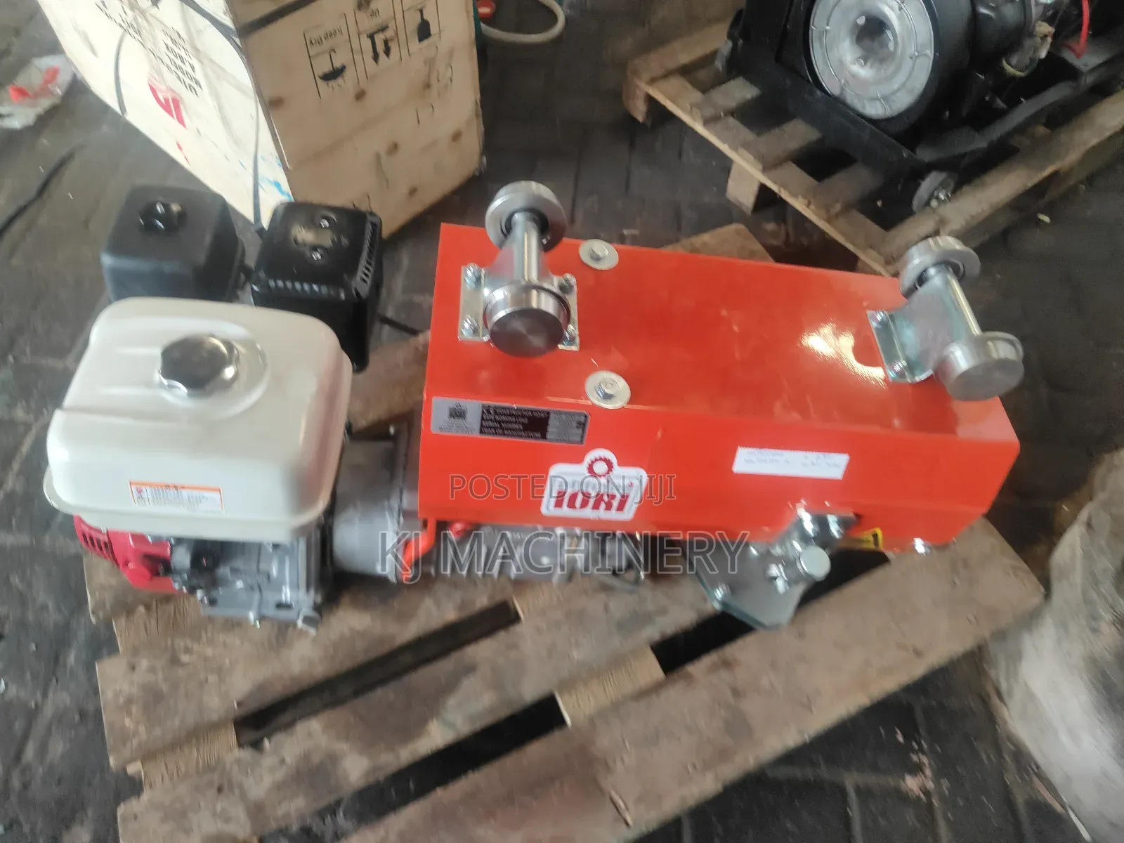 One Tonne Concrete Crane/Hoist/Lift