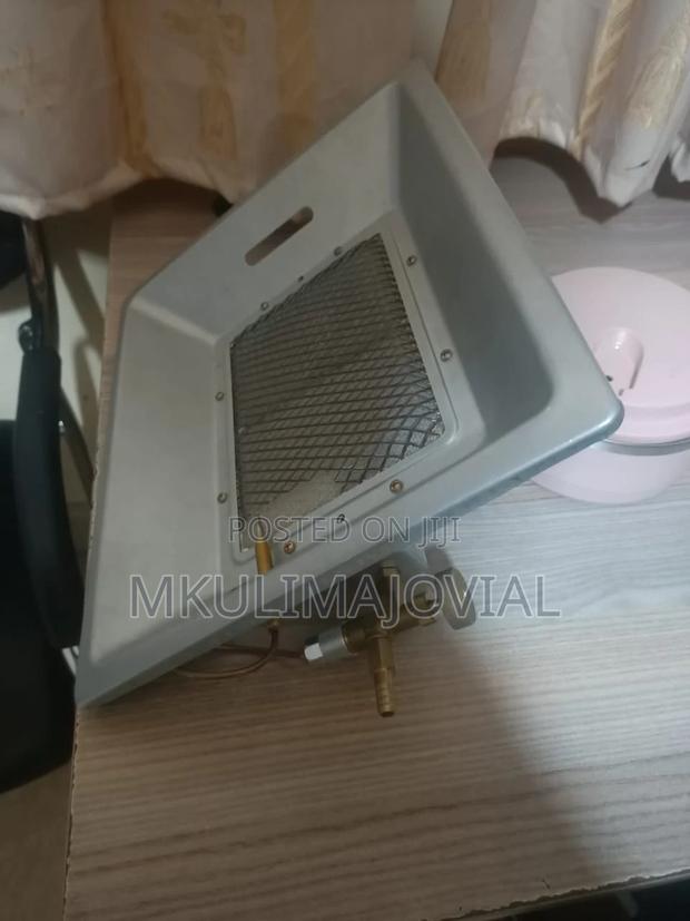 Poultry Gas Brooder/Chicken Brooder