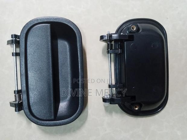 Isuzu NPR Outer Door Handle - main view