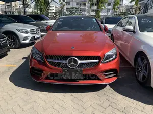 Mercedes-Benz C200 2018 Red