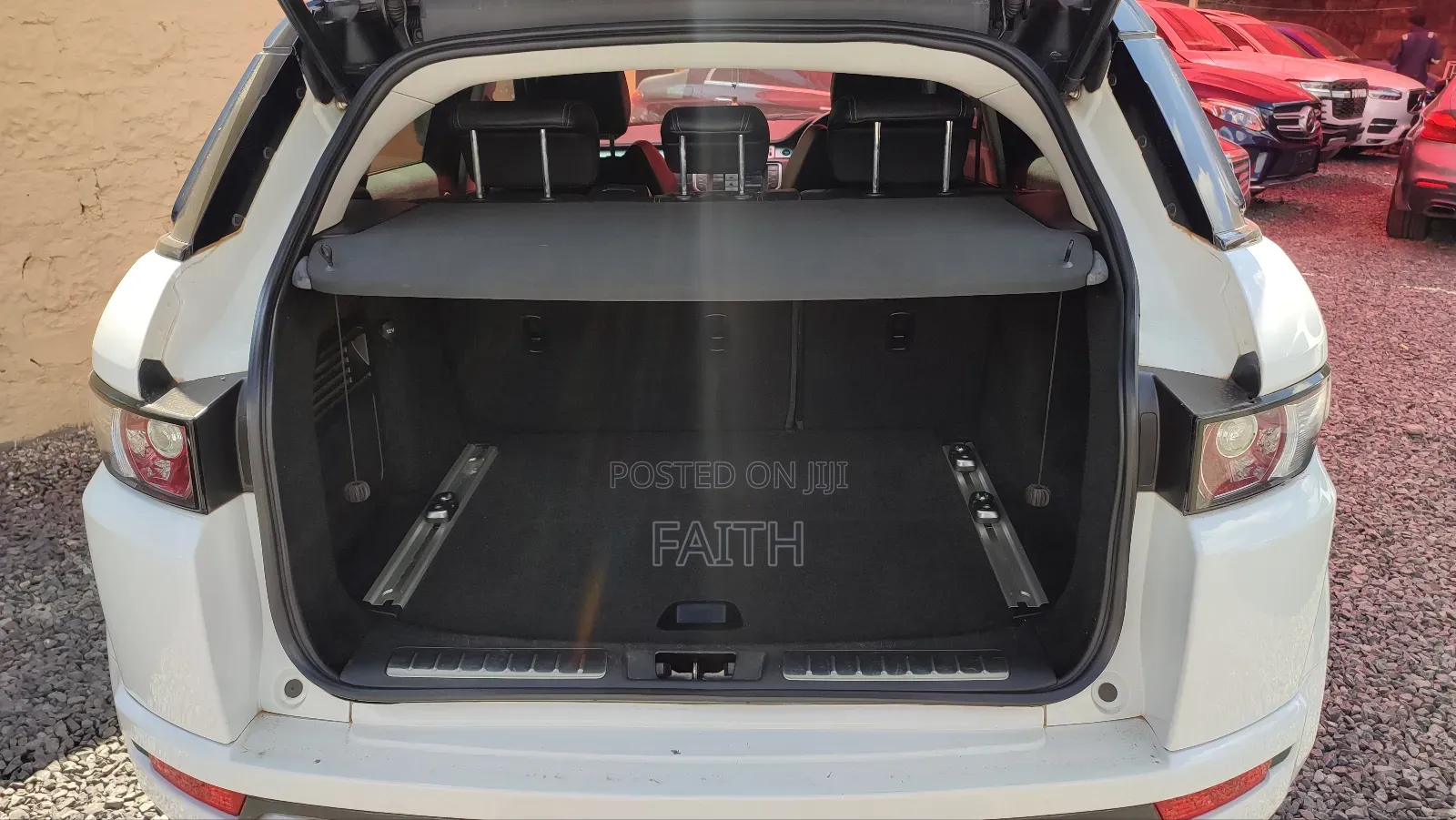 Land Rover Range Rover Evoque Pure AWD 5-Door 2013 White