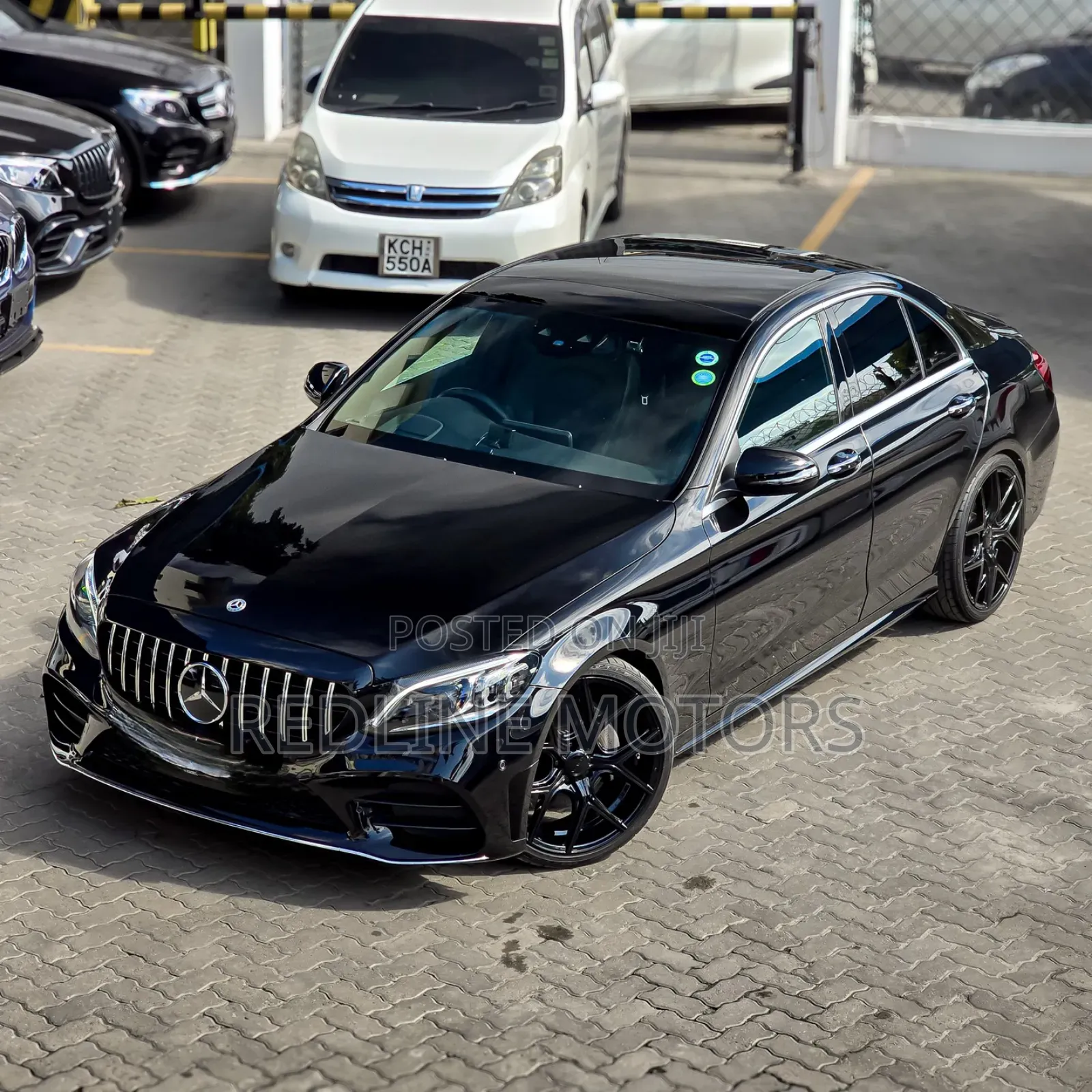 Mercedes-Benz C200 2019 Matt Black