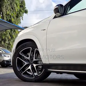 Mercedes-Benz GLE53 2020 White