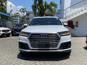Audi Q7 2018 Pearl