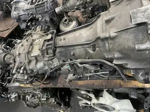 YD25 Complete Gearbox Nv350 4wd