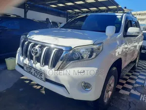 Toyota Land Cruiser Prado 2015 White