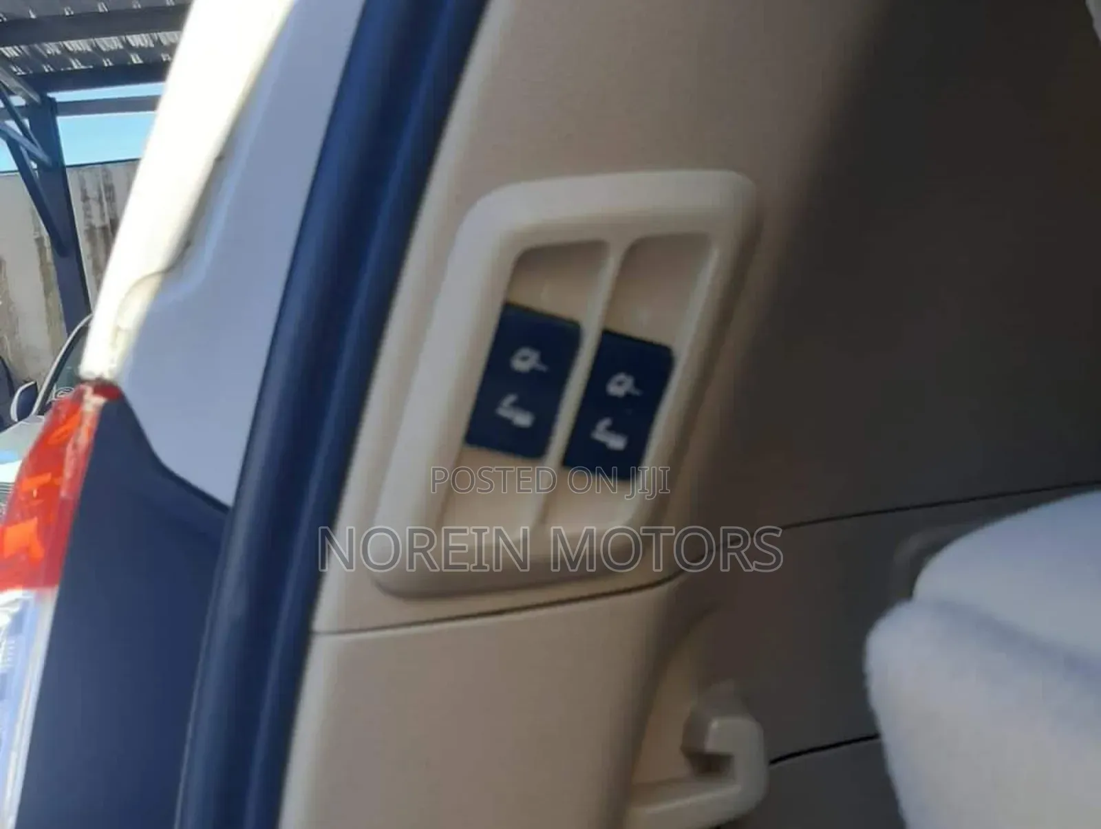 Toyota Land Cruiser Prado 2015 White