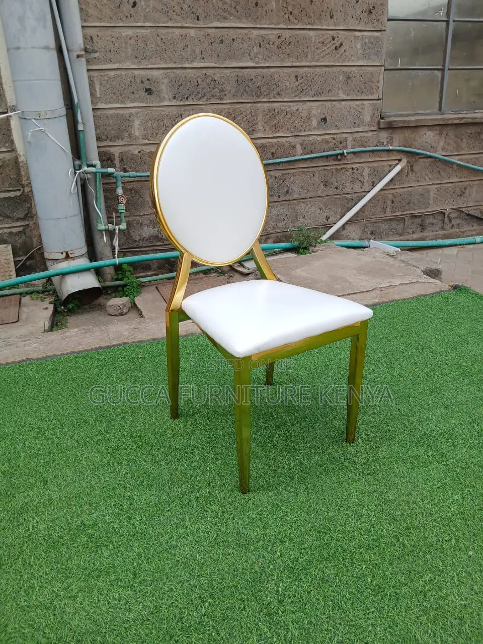 Home Chairs: O Shaped Changeable Steel Dining Room Chair